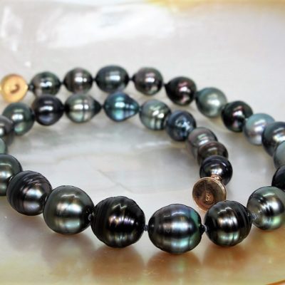 Colliers en perles de Tahiti