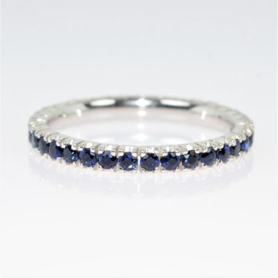 Bague or18k Eternity saphirs bleus