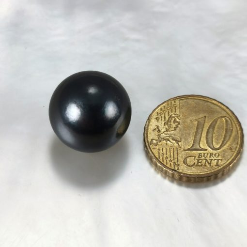 perle noire de Tahiti ronde 15.9 mm