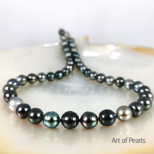 perles noires de Tahiti collier