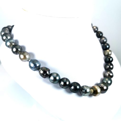collier perles noires