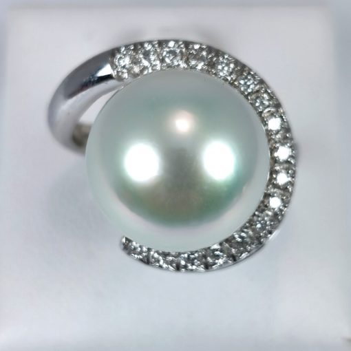 SSP Ring 18k diamonds