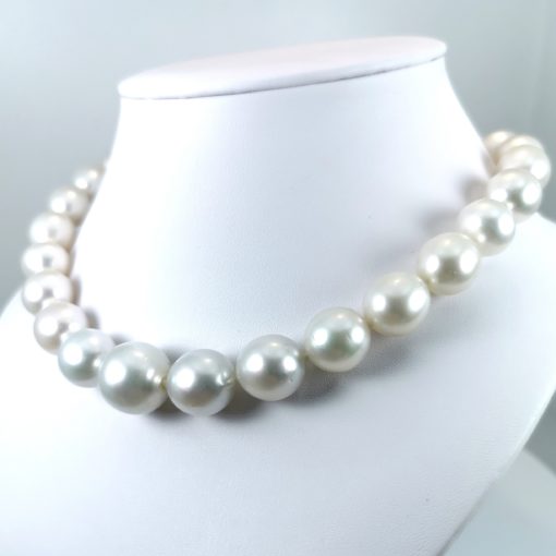 Magnificent Southsea pearls