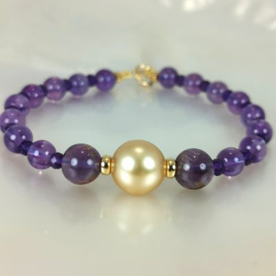 stones and pearl bracelet collection