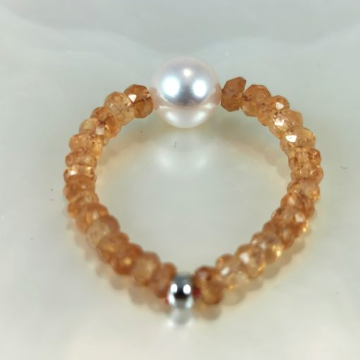 Akoya pearl ring with stones