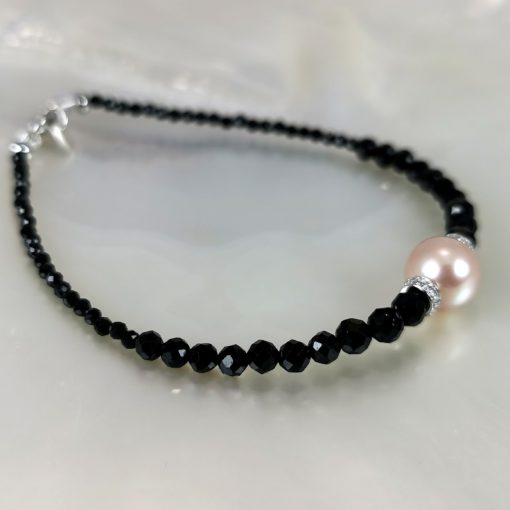 stones and pearl bracelet by Art Of Pearls