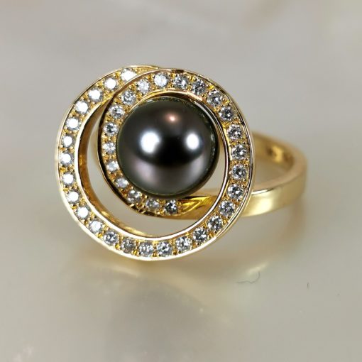 bague or 18k diamants et perle de Tahiti