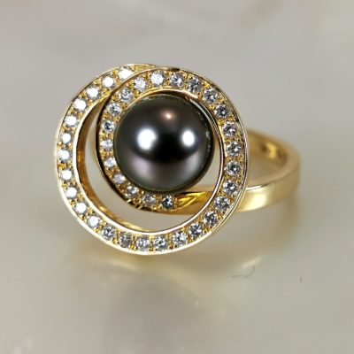 bague or 18k diamants et perle de Tahiti