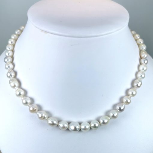 Southsea cultured pearls necklace baroque shape
