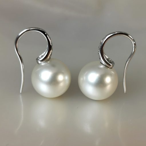 southsea cultured pearls earrings pair with diamonds for weddings