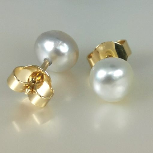 tahiti keshi pearls earrings