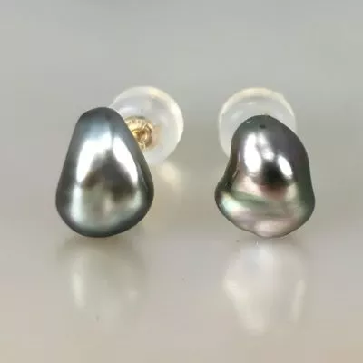 boucles d'oreilles perles de culture de Tahiti Keshis