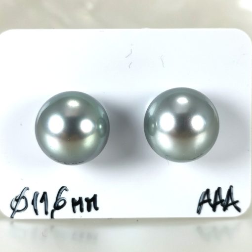 perle de Tahiti gris clair bleutées