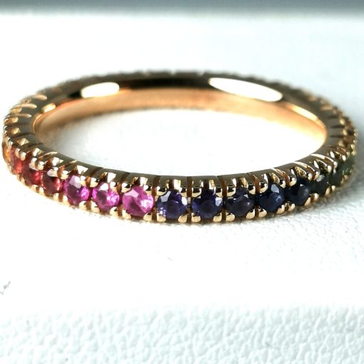 Eternity ring in 18k pink gold sapphires