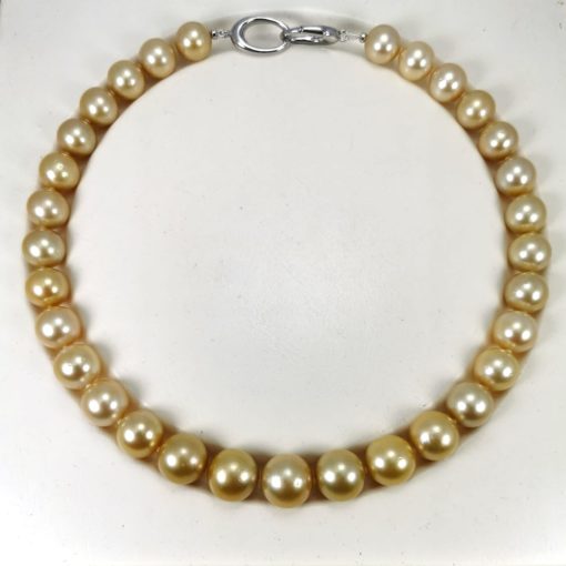 Australian golden Southsea pearls necklace