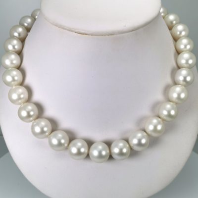 choker perles blanches des Mers du sud 14x15.5 mm
