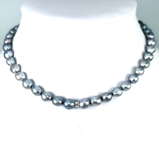 collier de perles noires de Tahiti baroques avec perles d'eau douce