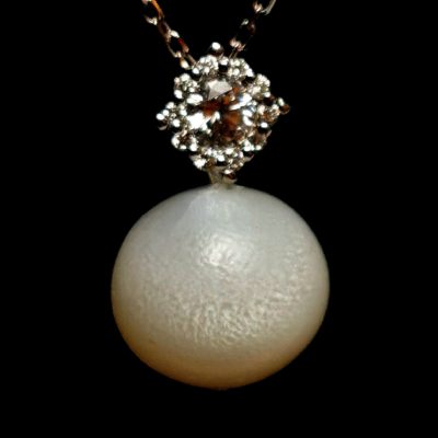 perle naturelle et diamants collier or 18k