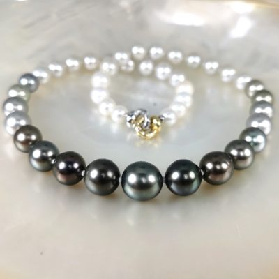 collier rainbow Tahiti et Akoya perles rondes fermoir or 18k diamants
