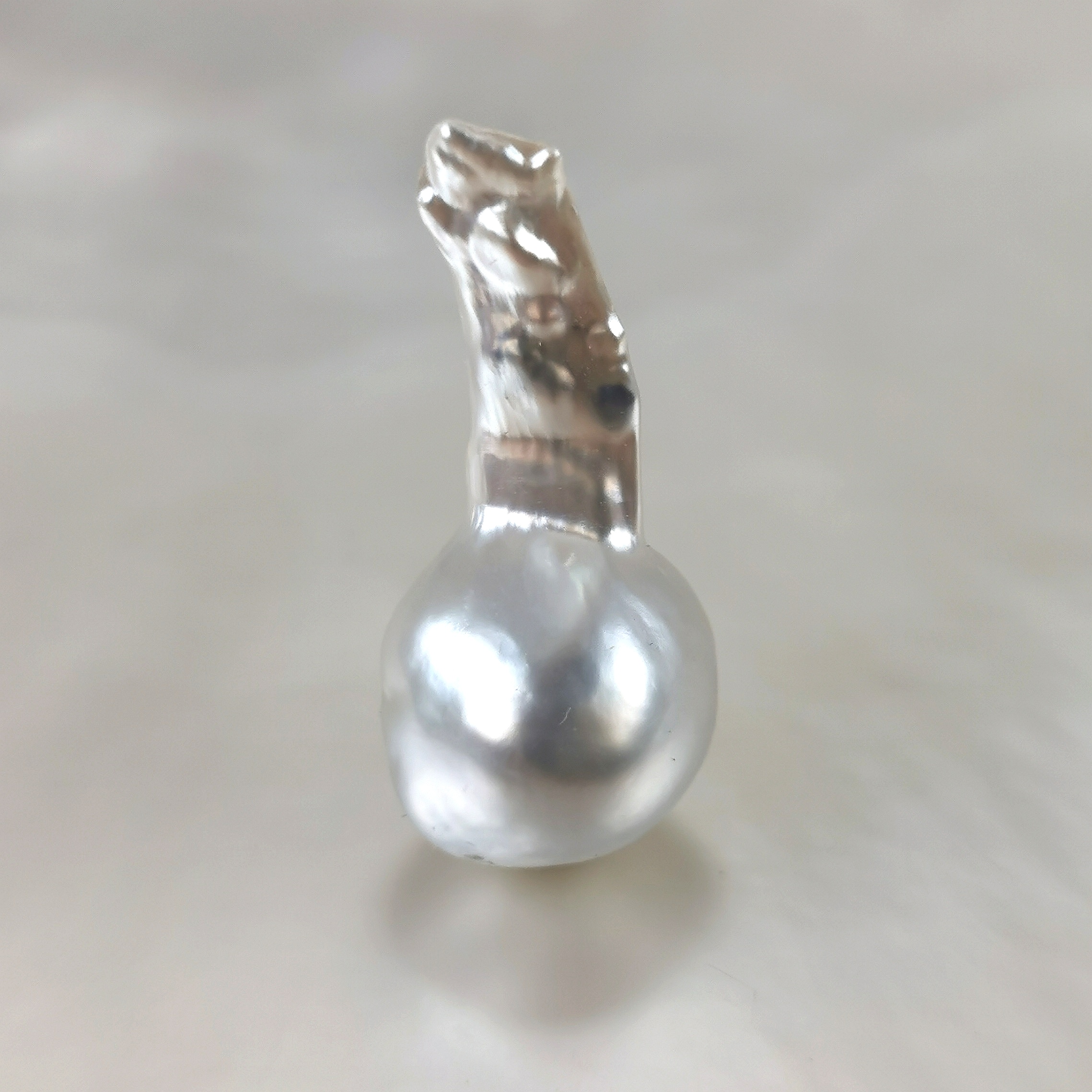 Southsea cultured pearl loose long baroque shape