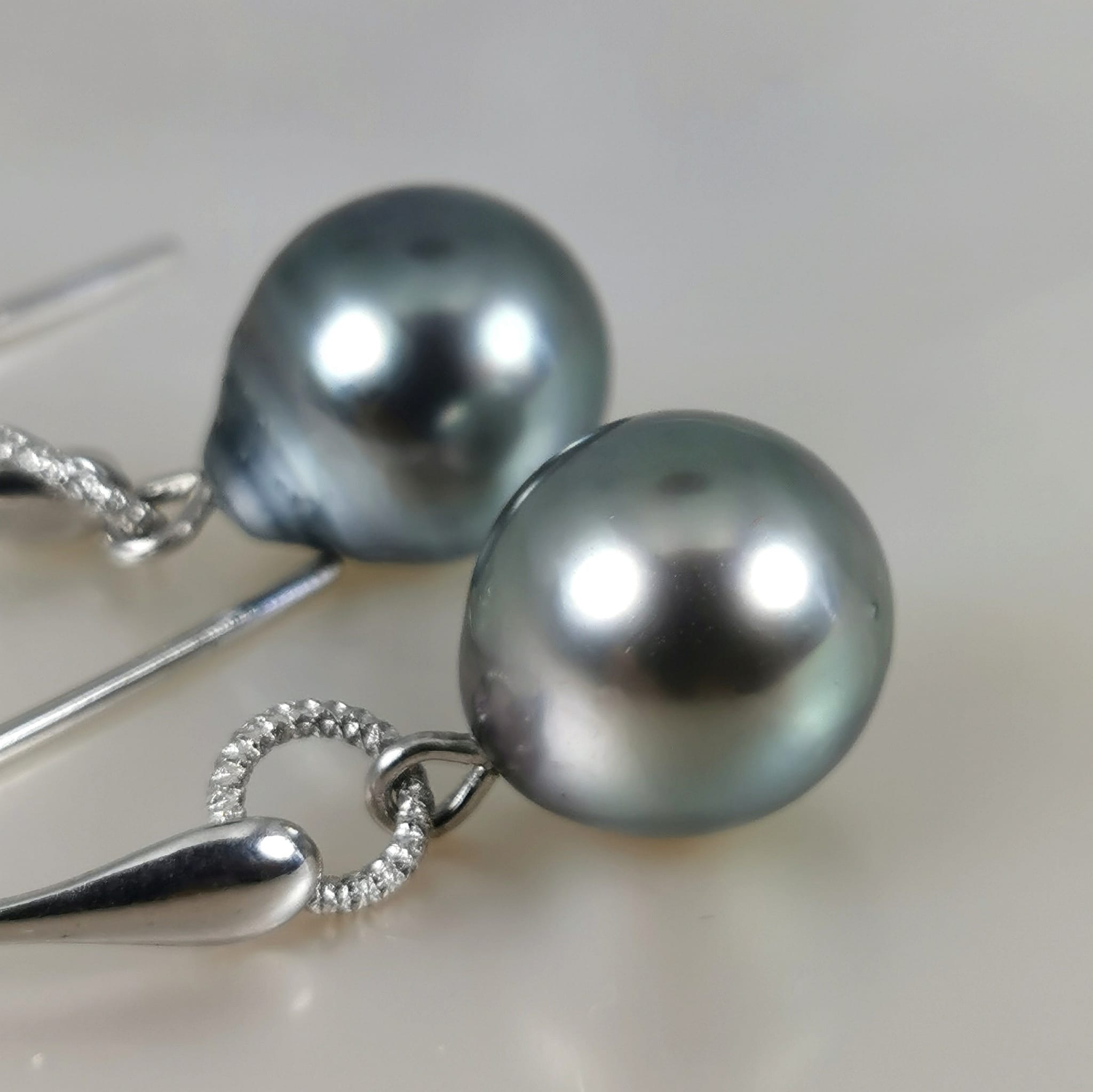 Tahiti perles forme goutte boucles d'oreilles