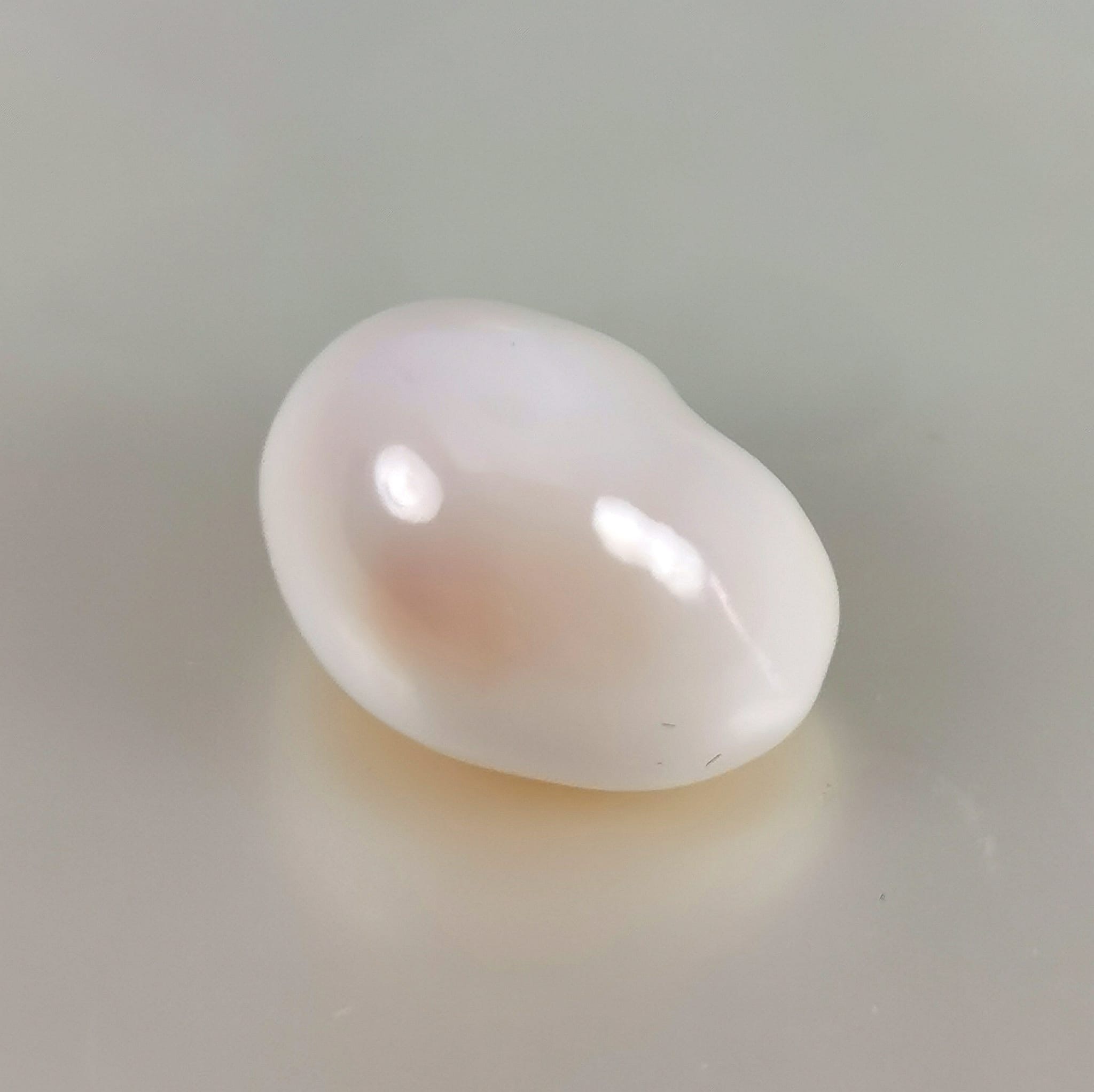 perla naturale Cassis baroccha con fiamme