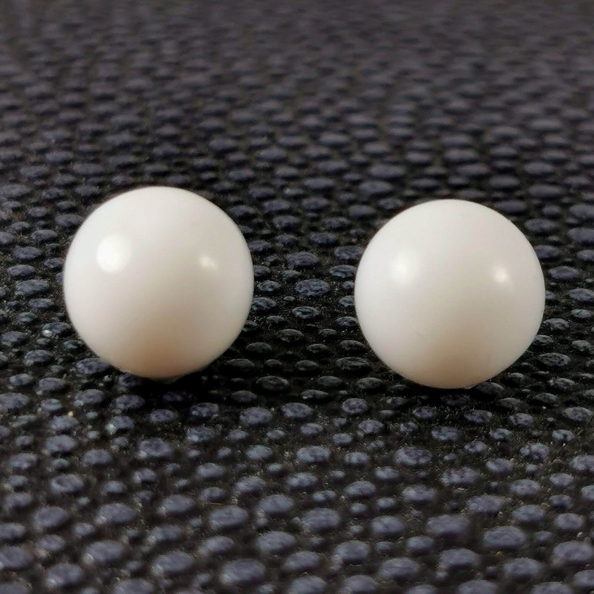 Natural sea pearls round